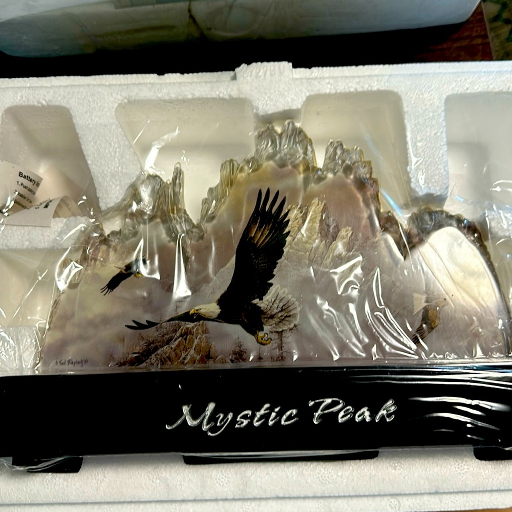 Limited edition collectibles “Mystic Peak”